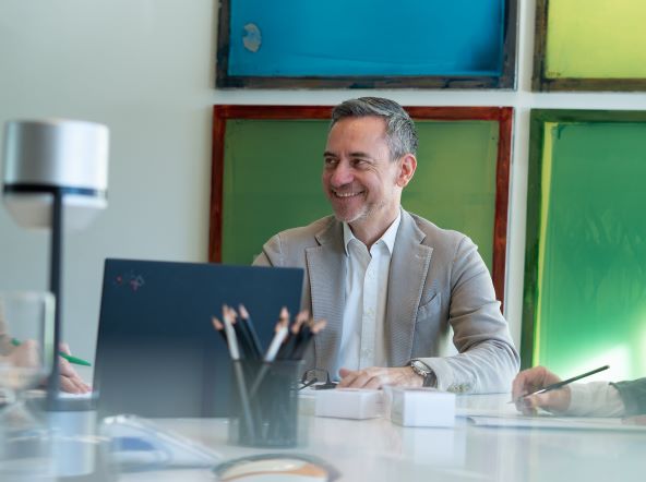 CEO Alexander Hoefinger in a meeting at on point medicals in Klagenfurt, Austria